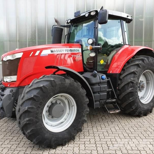 Трактор massey ferguson 7724