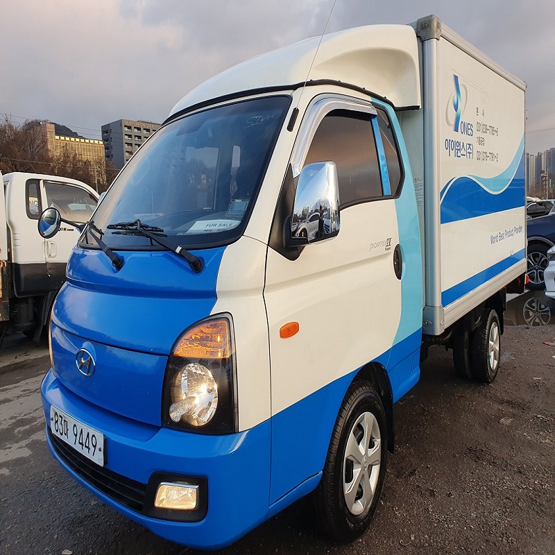 Подержанные автомобили/б/у автомобили/2012 HYUNDAI серия 2 (H100) 1 тонна нормальная коробка CRDI супер кабина 4*2 (2WD)