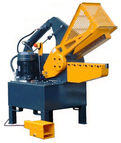 Steel scrap scissor