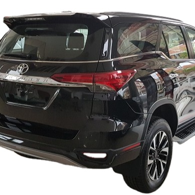 TOOYOTAA FORTUNER 2,7 E 2021 .....
