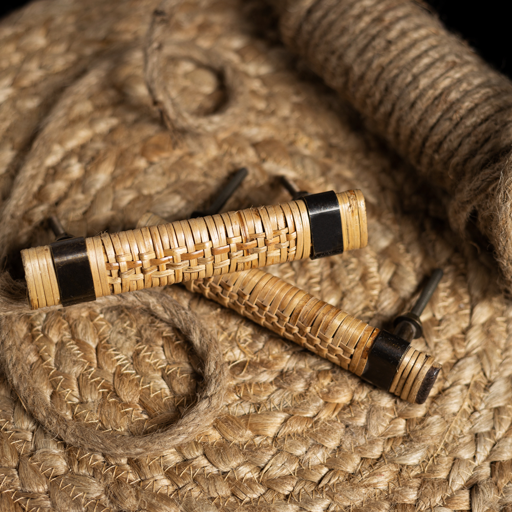 Wholesale Handmade Traditional Multicolor Wood Natural Rattan Luxury Door Pulls Furniture Handles for Kitchen Bedroom WRH-06