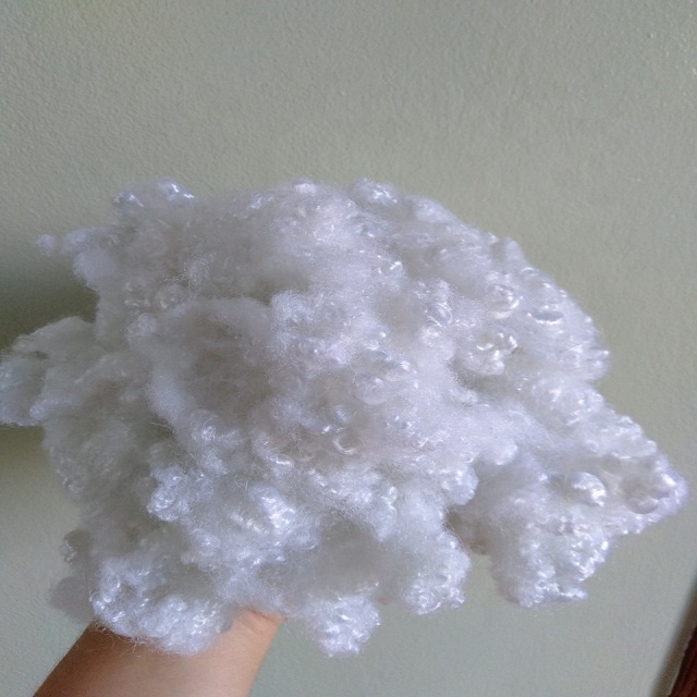 Polyester Staple Fiber 7D/15D HCS A Grade Vikohasan Manufacturer and synthetic fiber and GRS recycled polyester fibre