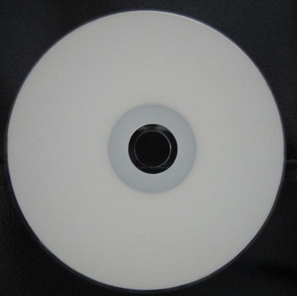 Настоящий белый пустой для печати CDR Пустой CD диск, CDR, 52x, 700mb, 80min 50pcs Торт коробка пакет, зеленый звукозаписывающий слой