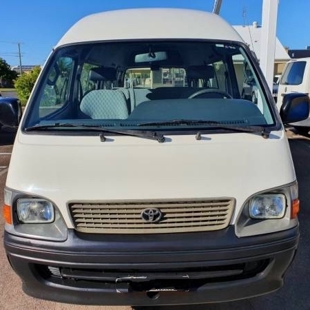 2004 Toyota б/у LHD