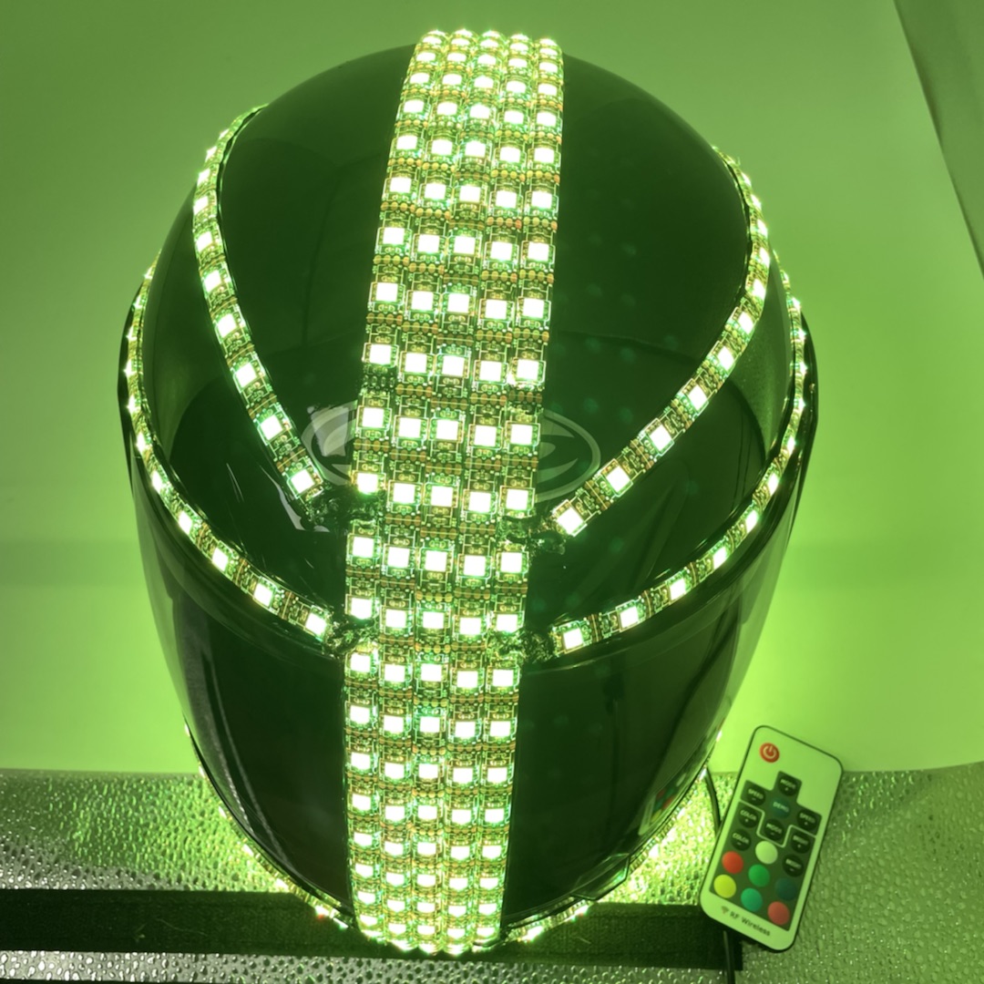 2022 New Customized Exclusive Handmade Led Motorcycle Helmet Luminous Safe Racer Helmets