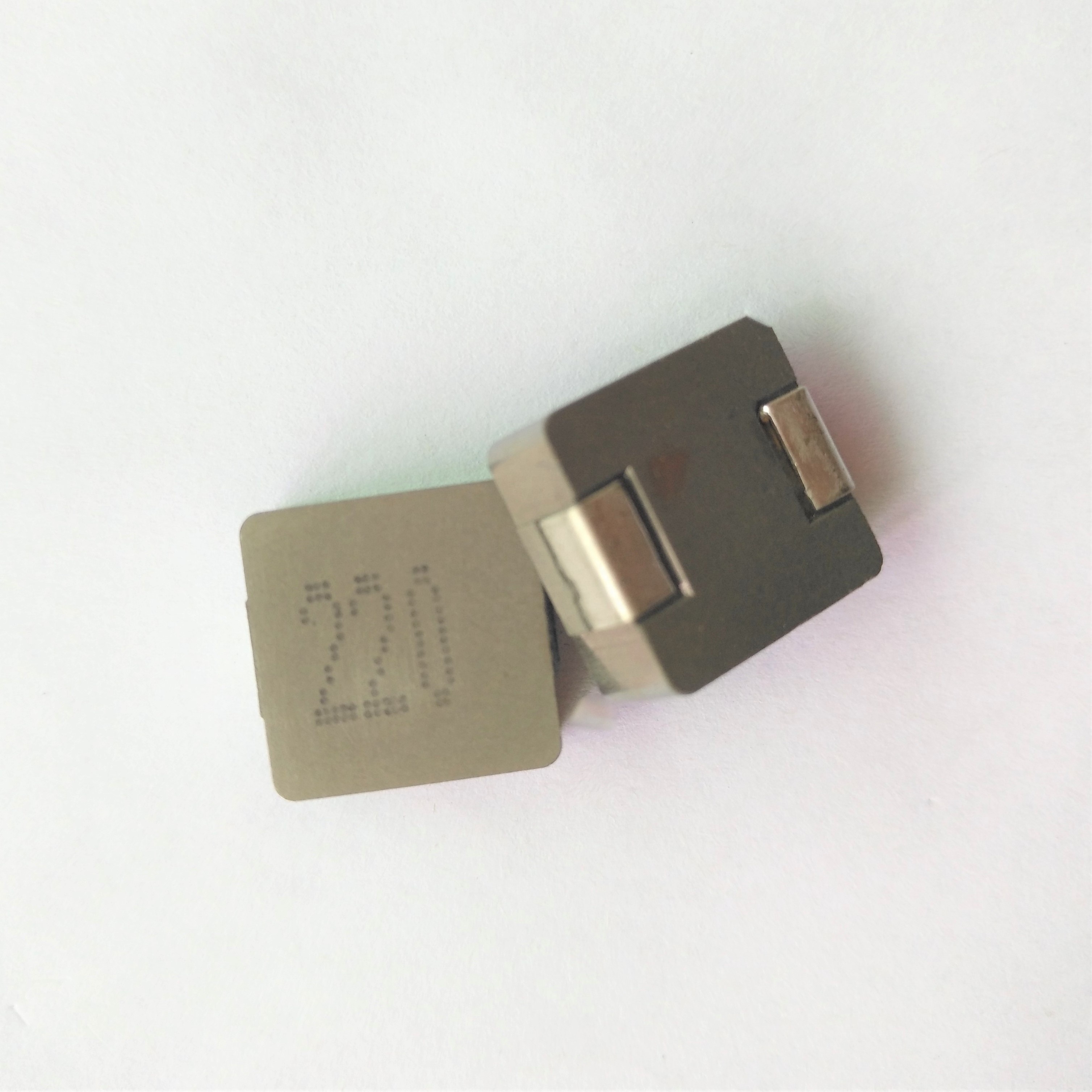 Хорошая производительность Smd ферритовый сердечник с фиксированной мощностью, катушка с фильтром, индуктор 22 мкГн, формовочный дроссель для автомобильного светодиодного освещения, 500 шт./катушка