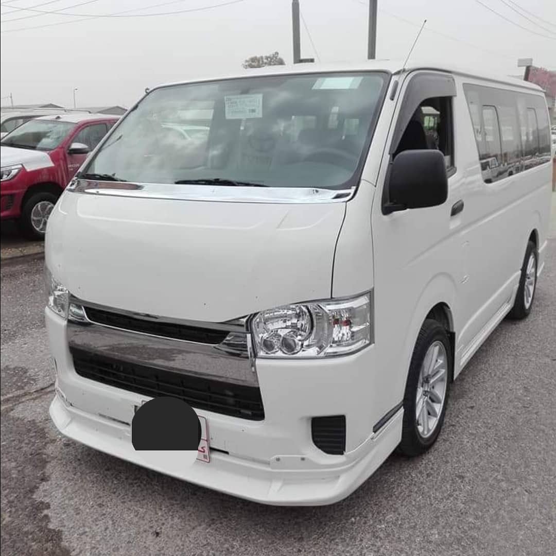 RHD / LHD Used--TOYOTA HIACE Bus 2013 2014 2015 2016 2017 2018 2020 2021 Ready for Export