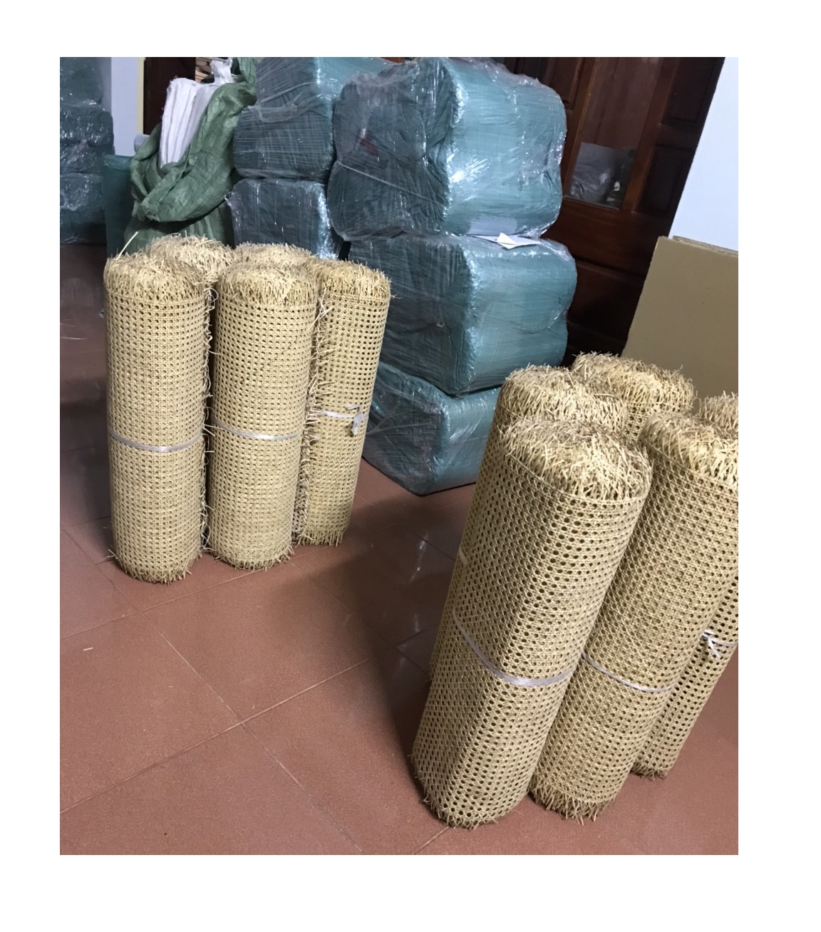 1/2 Mesh 2.5mm Rattan Webbing Roll Material Natural Rattan Cane Bleached Webbing Roll Rattan Material For Furnitures