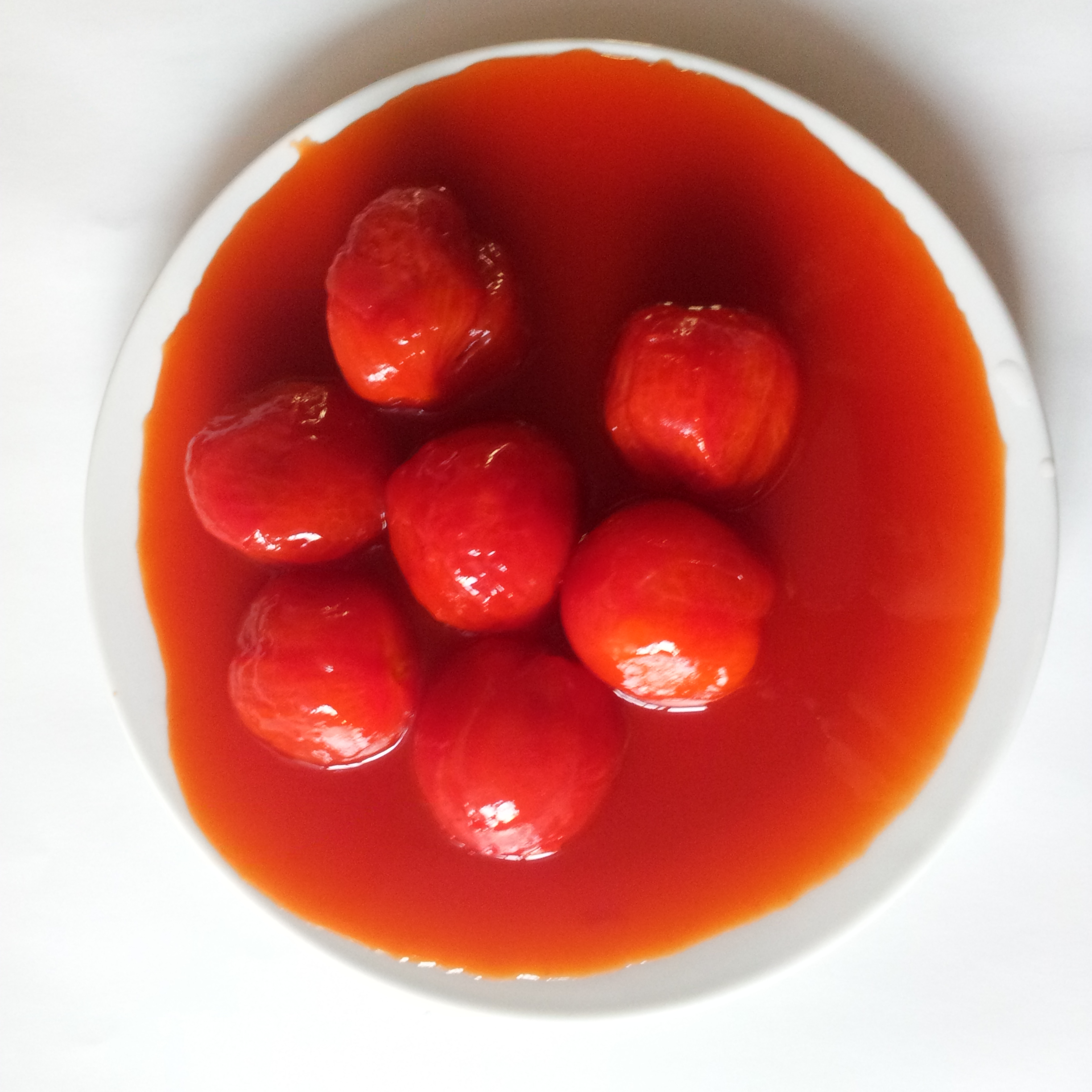 Vietnam Tomato in own juice (peeled and unpeeled) in glass jar