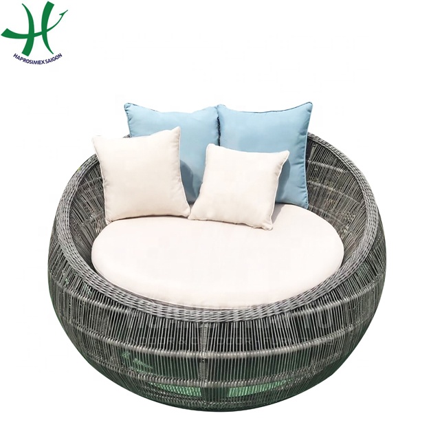 Outdoor and Out Door Living Room Poly Rattan Chair with Cushion