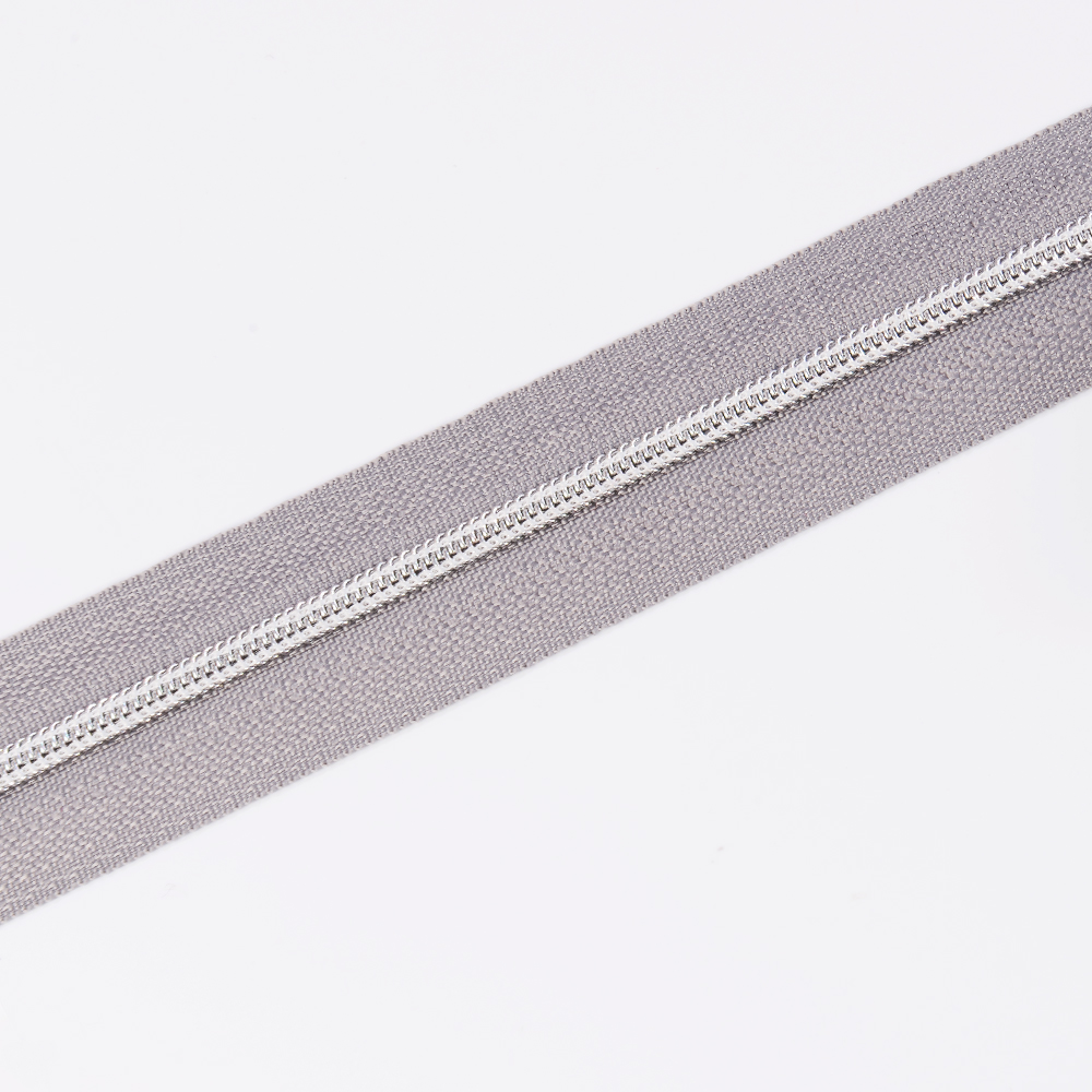 #3 Nylon Zipper Long Chain Metallic Silver Teeth