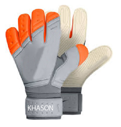 Latex soccer gloves professional goalkeeper