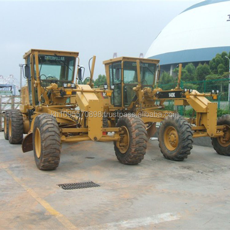 Б/у недорогой мотогрейдер caterpillar 140k, распродажа в Шанхае