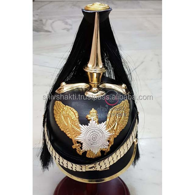 Кожаный немецкий прусский шлем Pickelhaube с хвостом