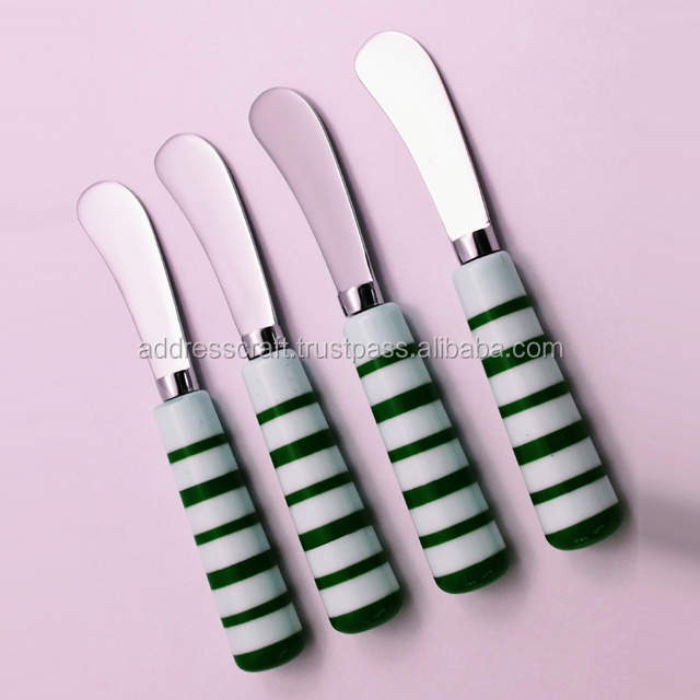 Multi color resin handle and Steel made Butter knifes set/4