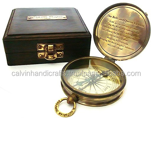 Victorian Compass Brass collectable Compass with Wooden Case CHCOM600