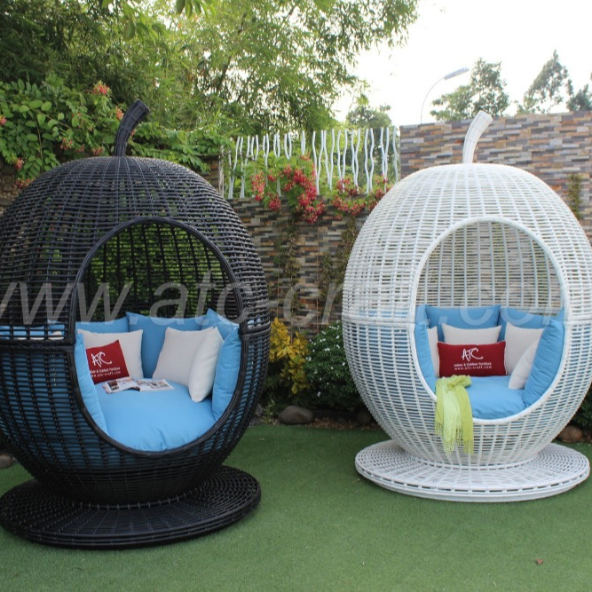 Modern Aluminum Frame Rattan Wicker Garden Chairs with Plastic Details