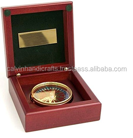 Collectible Brass Compass with BOX Collectible Hunter Compass CHCOM606