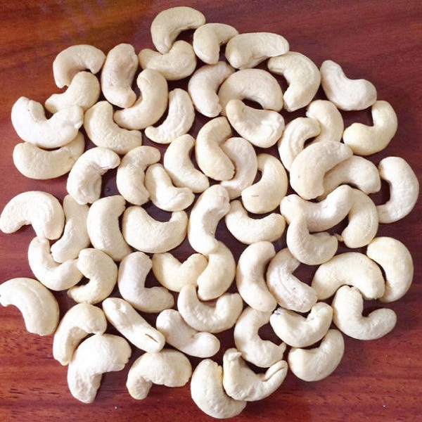 VIETNAM CASHEW NUT KERNEL WW180/ WW240/ WW320/ WW450 - Cashew LP/ SP - Good Quality Competitive Price Kaju