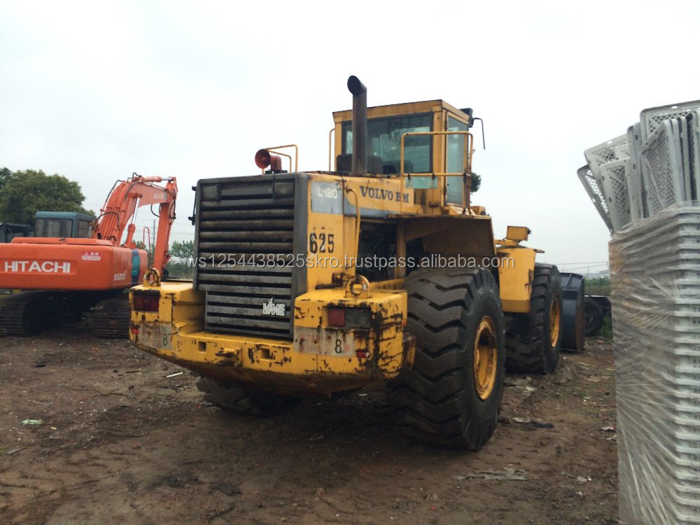 Б/у колесный погрузчик VOLVO L180, сделано в Швеции