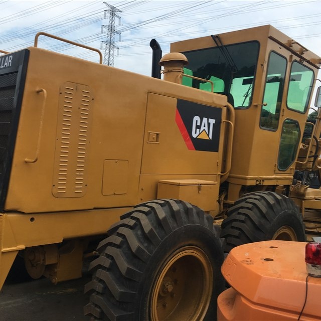 Колесный грейдер CAT120K б/у/Caterpillar 120 К 140 г 140 К