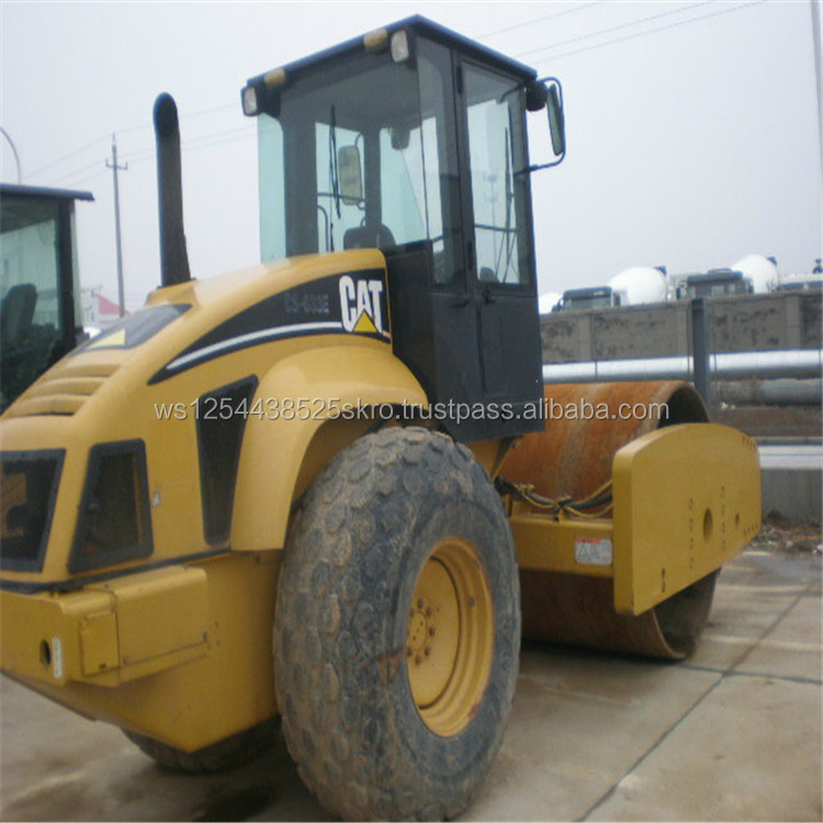 Бывший в употреблении каток caterpillar 683E, сделано в Японии