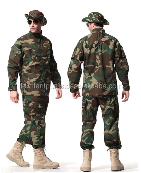 Woodland Camo Paintball Playing Coverall Custom Pattern Neck Protection Paintball Clothes Comfortable Uniform