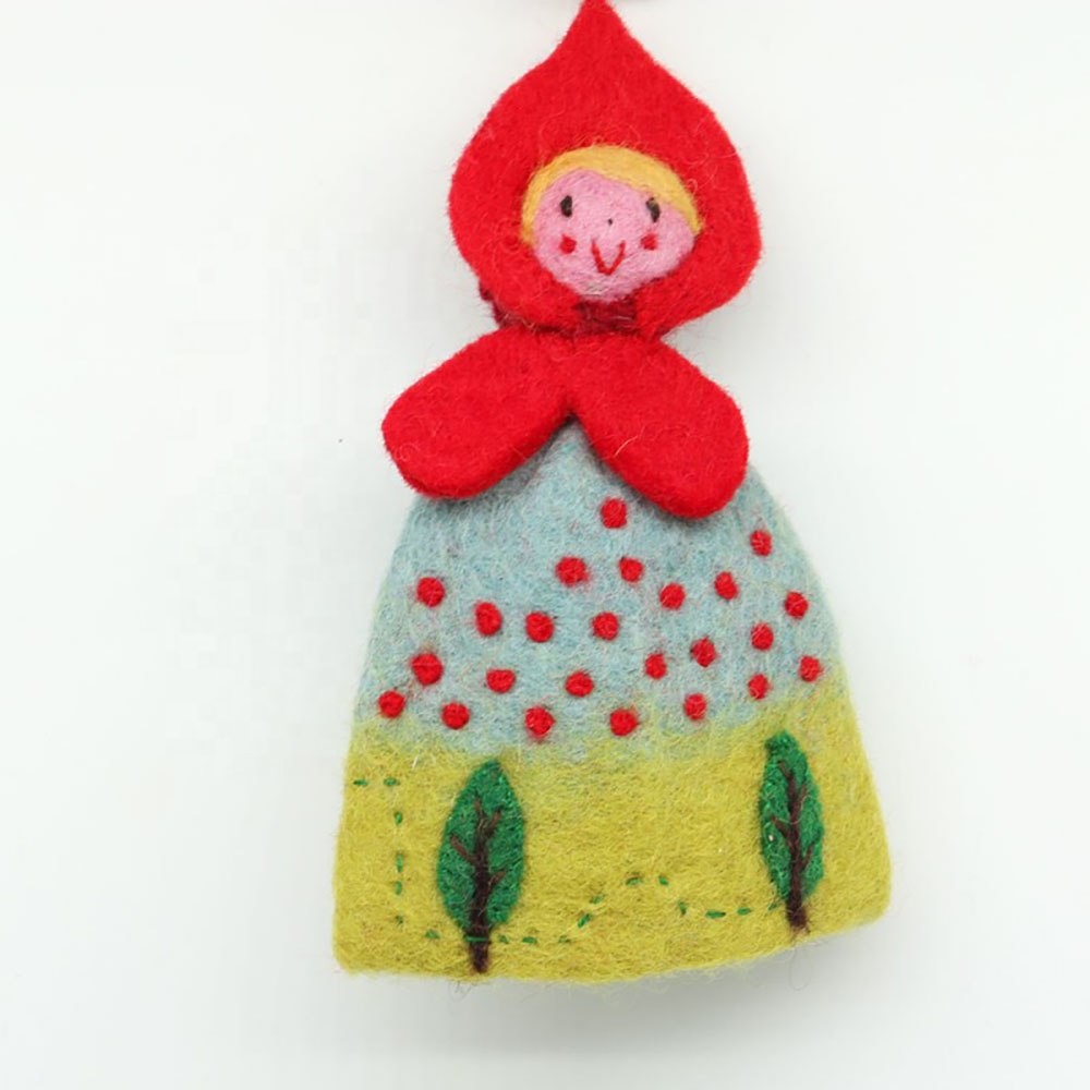 Nonwoven Wool Felt Hand Puppets Different Shapes Lovely Jungle Animals Kids Educational Stuffs Hand-felted By Nepalese Artisans