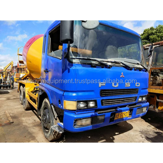 Б/у оригинальный японский бетоносмеситель Fuso Mitsubishi Автобетоносмеситель Mitsubishi