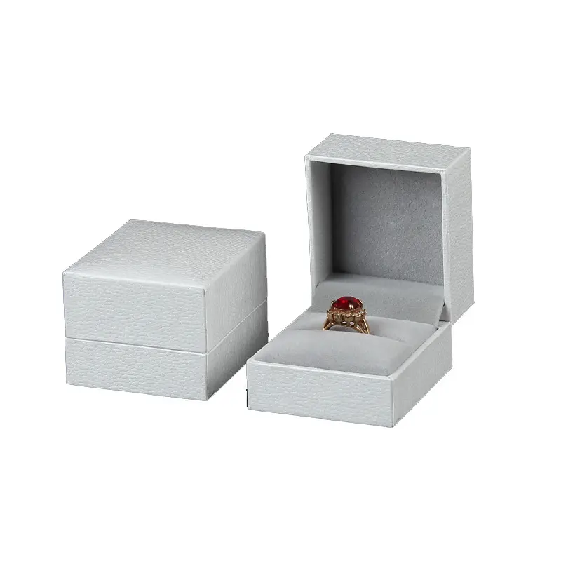 Stock luxury proposal velvet jewelry ring box jewelry box velvet box