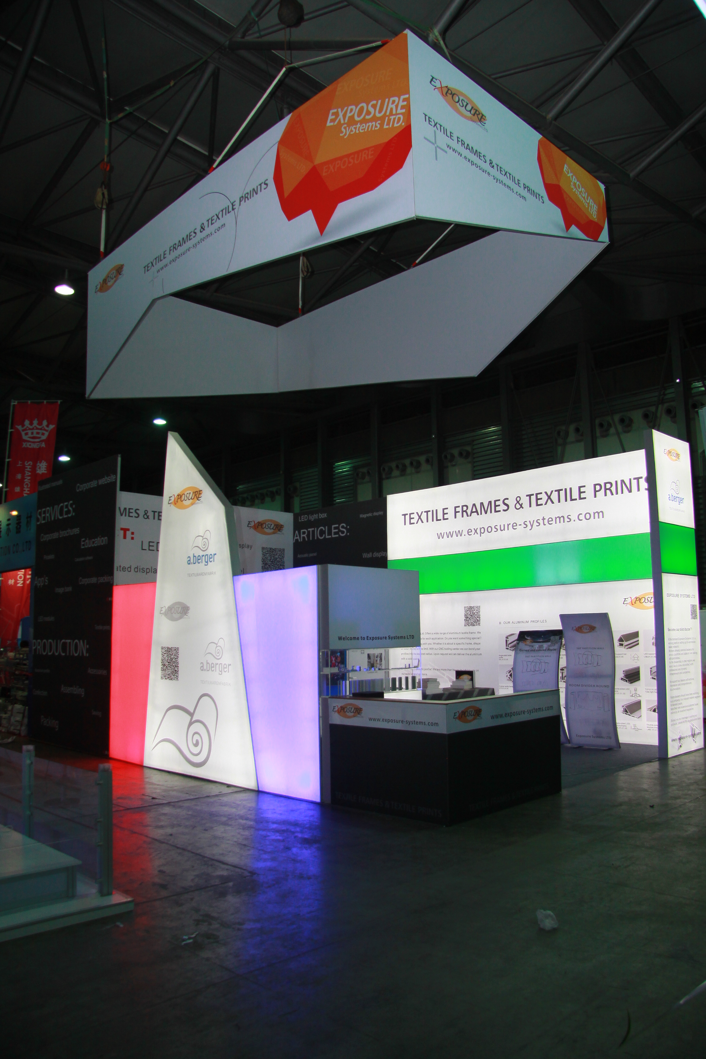 Б/у trade show booth с сменной графикой на любой выставочный стенд