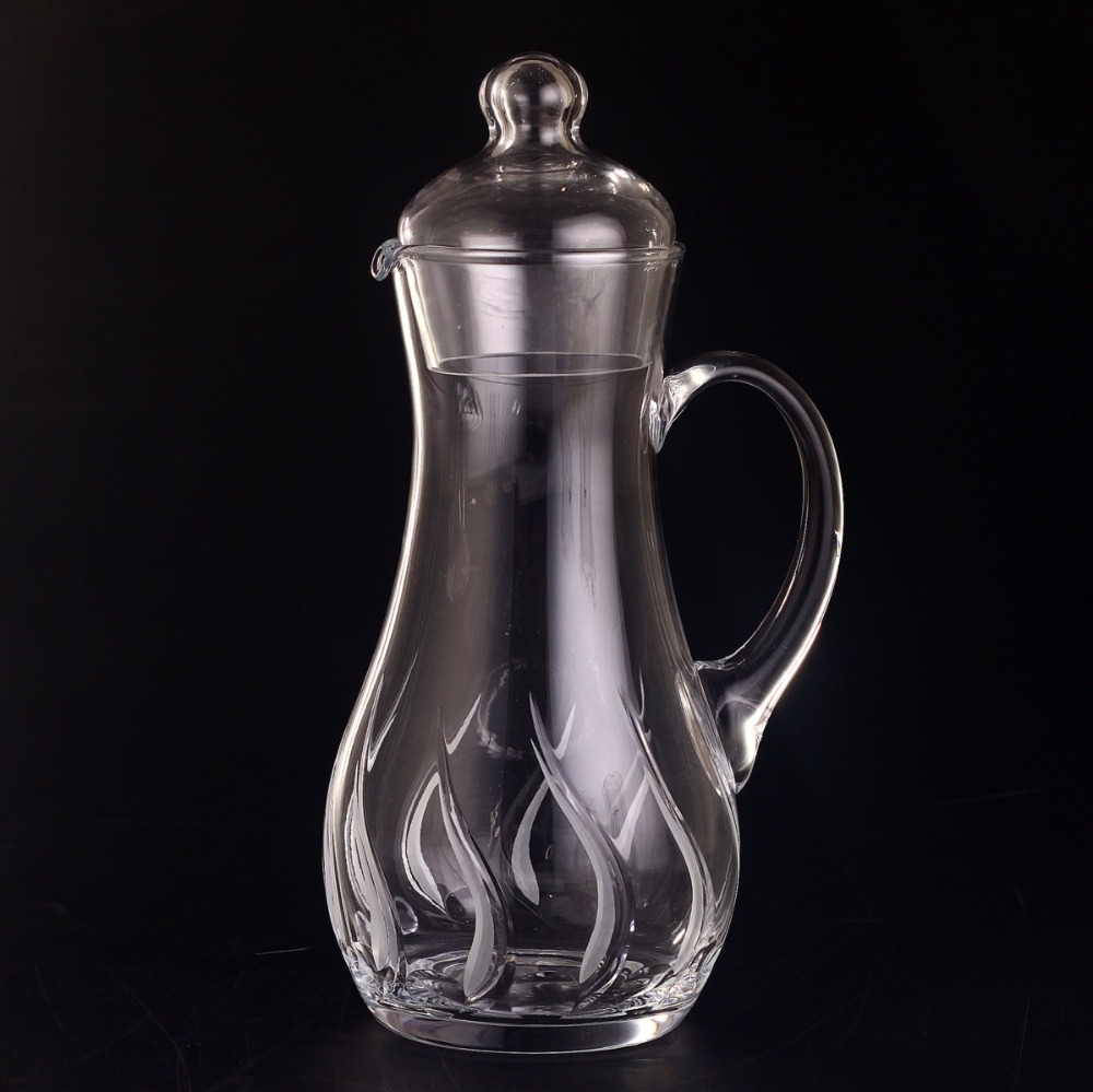 1146 - Jug with Cover - Handcut - Decor: Huma