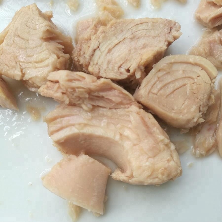 Canned tuna fish , 140g ,150g, 160g, 170g ,185 g.