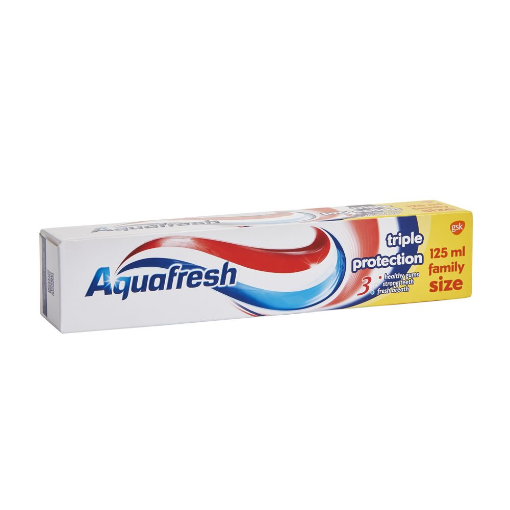 Aquafresh Triple Protection Fluoride Toothpaste Family Size 125 ml