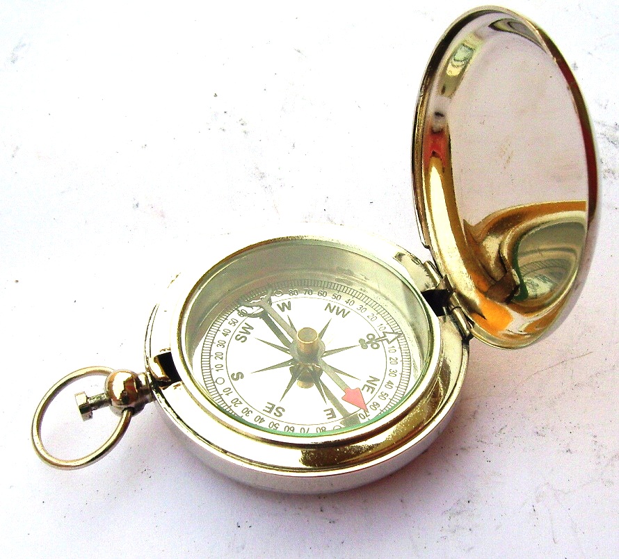 Designer Brass push button compass pocket compass Beautiful Gift CHCOM564