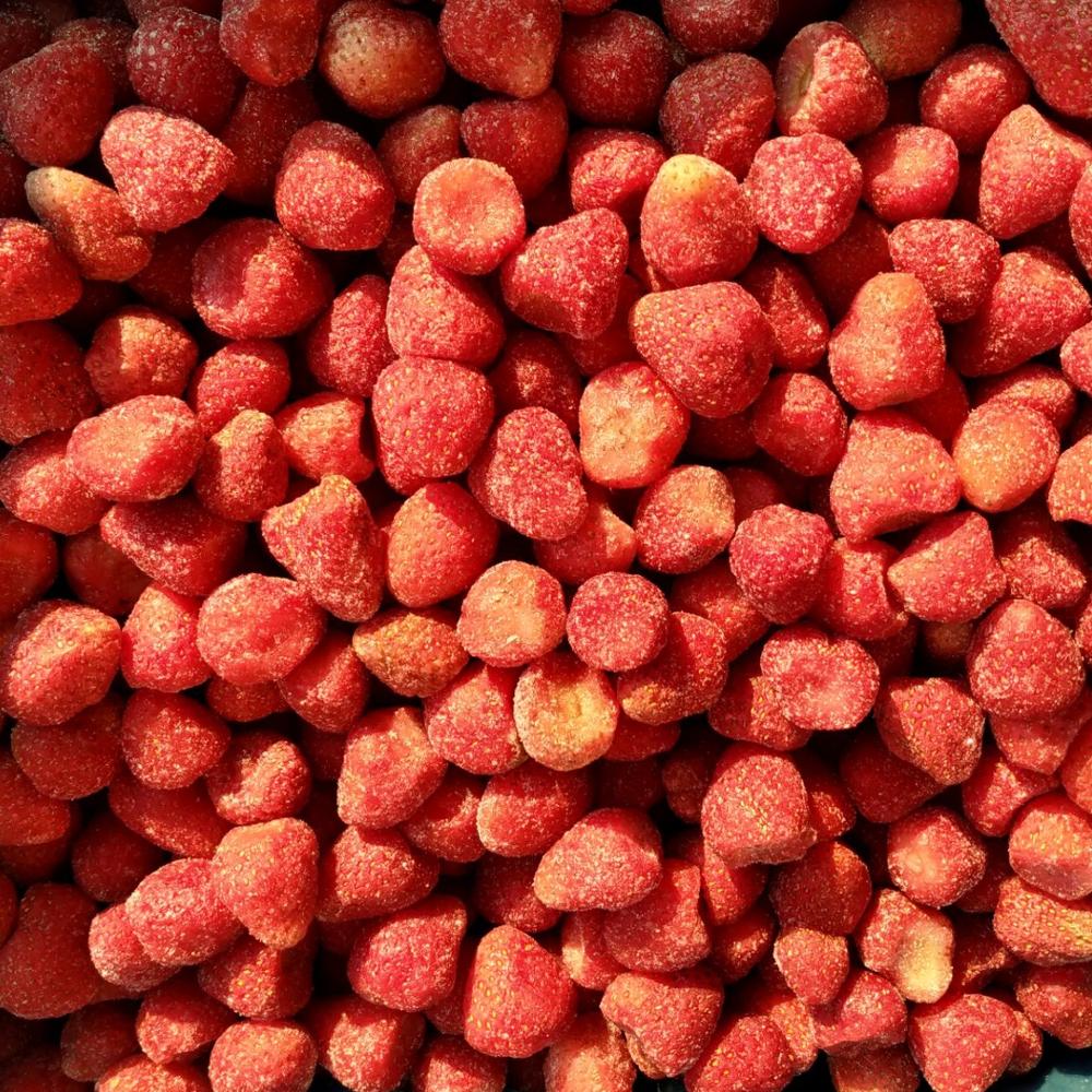 Замороженная и свежая клубника