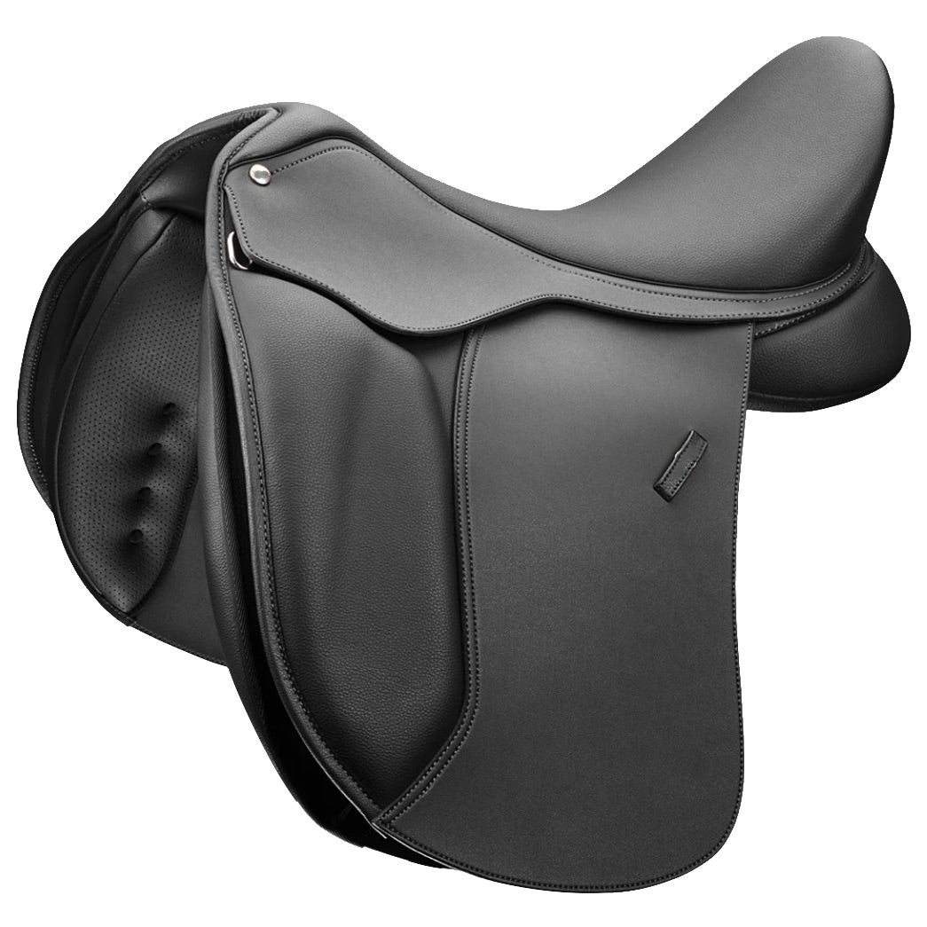 DRESSAGE SADDLE