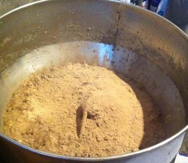 Fish meal .