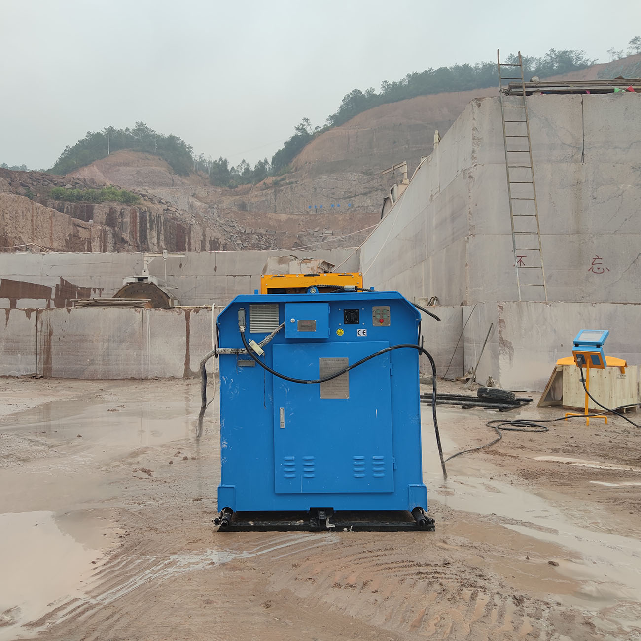 Wire Saw Machine for Quarry - 75KW