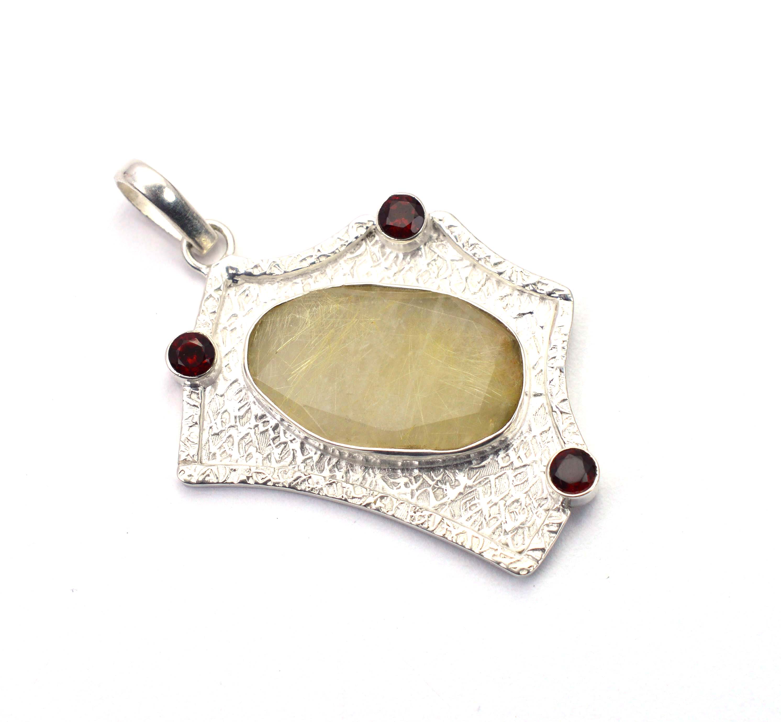 Unique Sweet Looking Golden Rutile Red Garnet 925 Sterling Silver Pendant