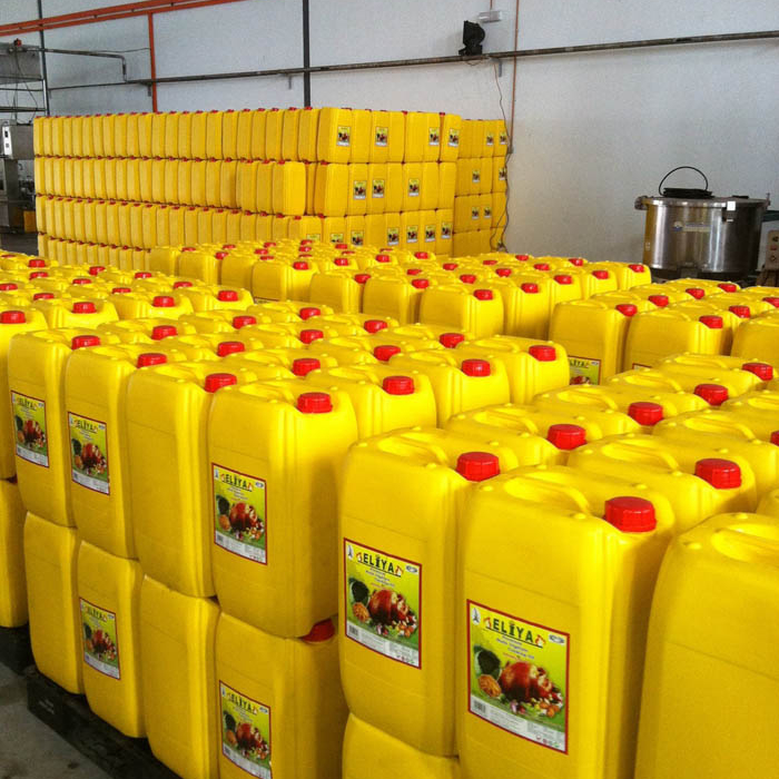 Refined Palm Oil (CPO), Palm Olein Oil CP8, Rbd Palm Olein CP10.