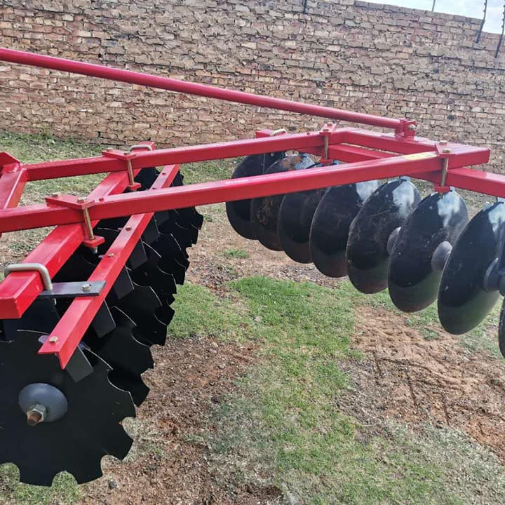 Disc Harrows/Disc Ploughs/Agricultural Equipment Farm Used 3-point Disc Harrows
