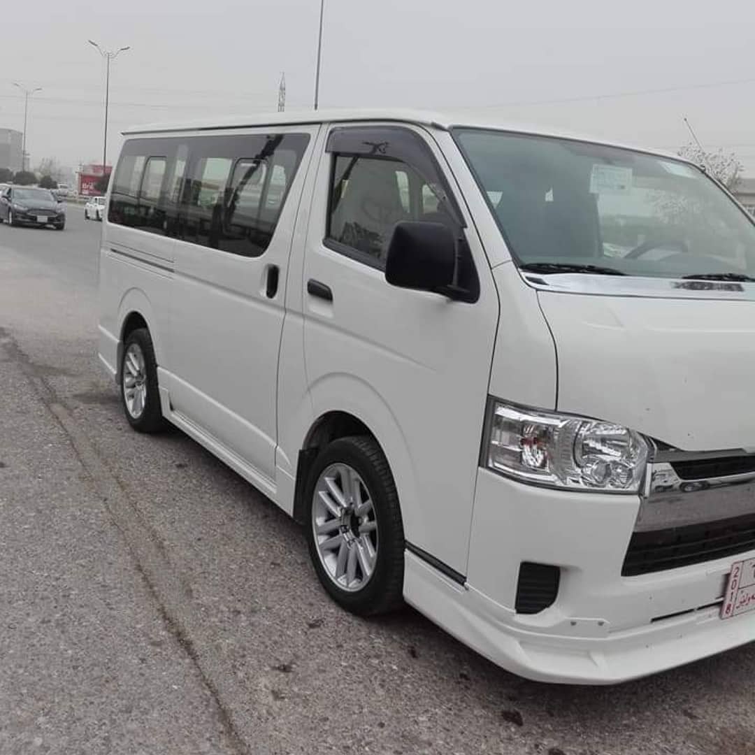 Toyota HIACE автобус/мин коммерческих 15 местный Ван