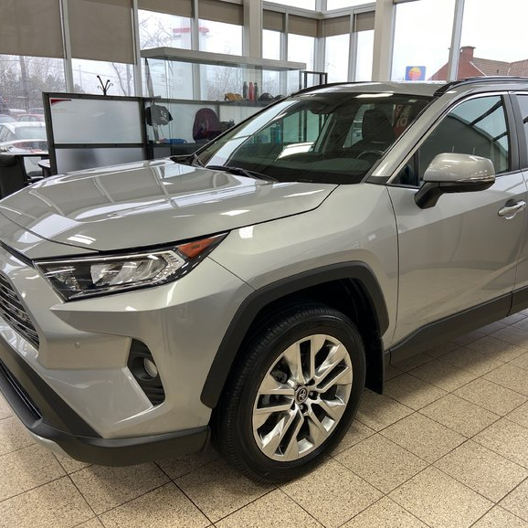 Автомобили toyota rav4 б/у на продажу