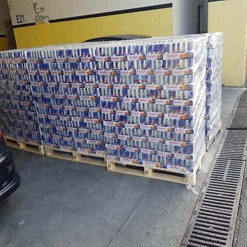 ORIGINAL Red Bull 250 ml Energy Drink from Austria