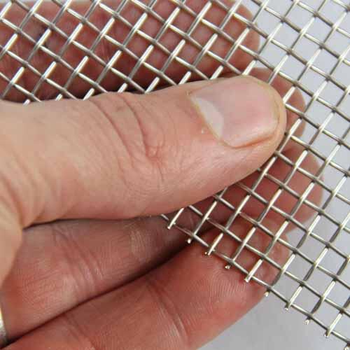 Corrosion resistant Stainless steel screen is used in industries
