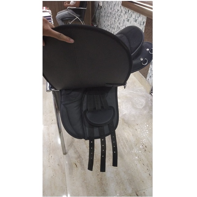 HORSE STATUS SADDLE