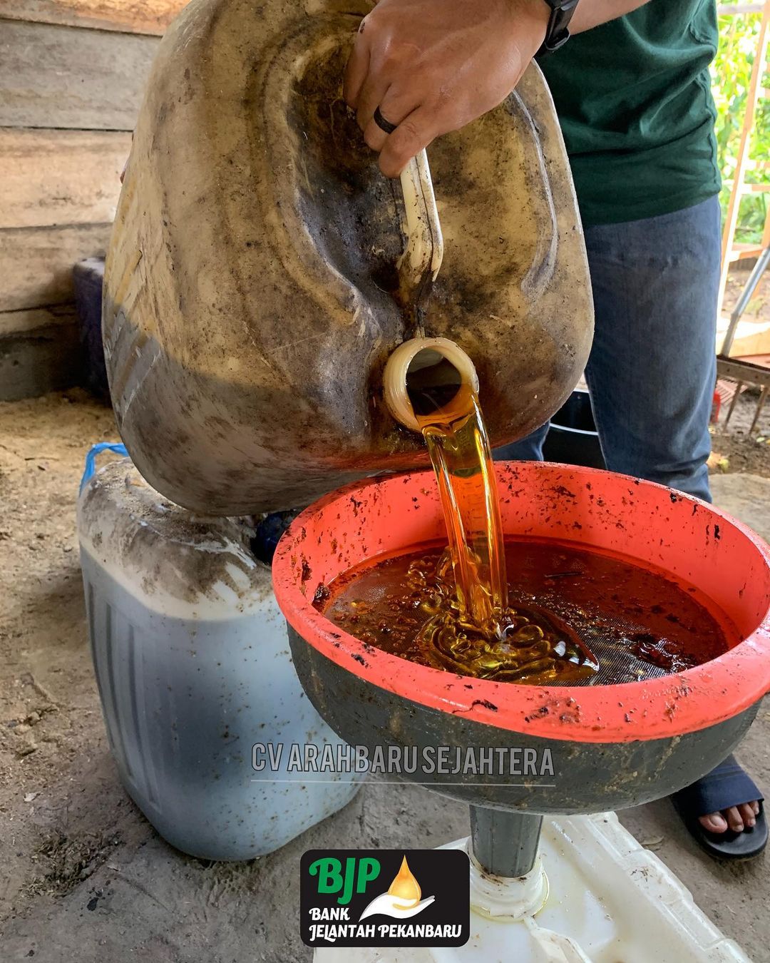 Crude Oil Refined to Diesel Oil Biodiesel / Waste vegetable oil