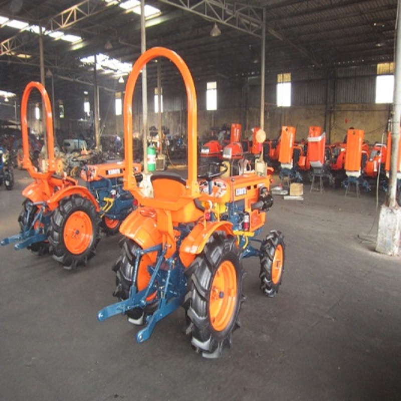 Японские Компактные тракторы KUBOTA B7001 по лучшей цене