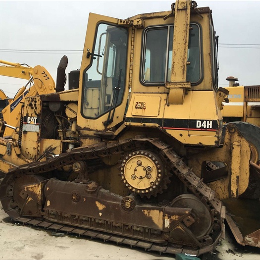 New stock Old cat d4h dozer , Japan CAT d4h bulldozers for sale , CAT Japan D4H D5G D6H D7H D8R
